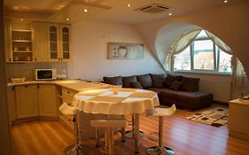 Home Apartman